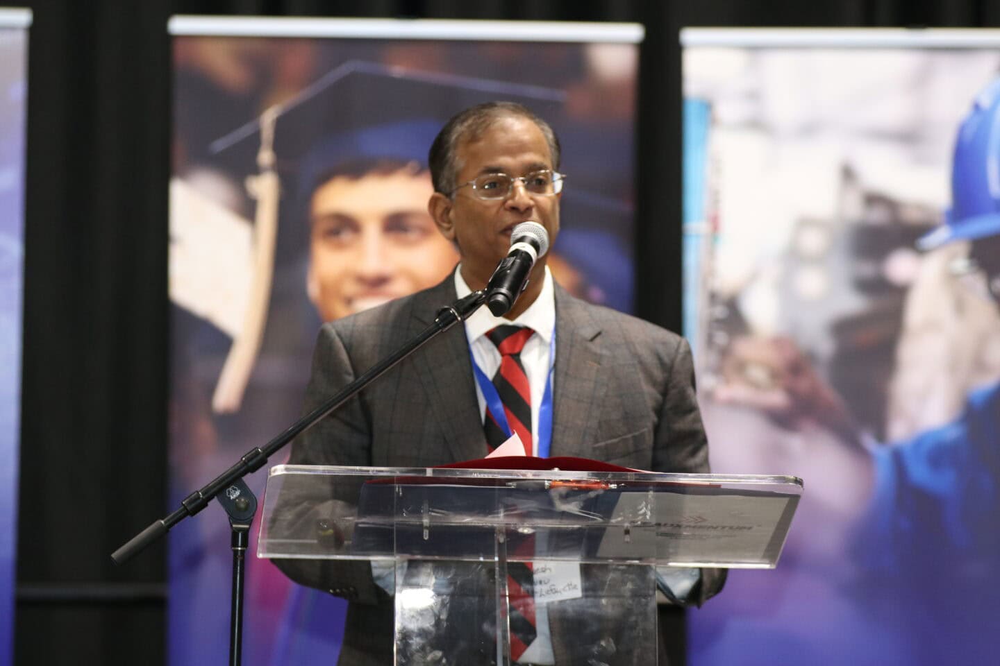 UL Lafayette Interim President Dr. Ramesh Kolluru gives welcome remarks at Meauxmentum Summit.