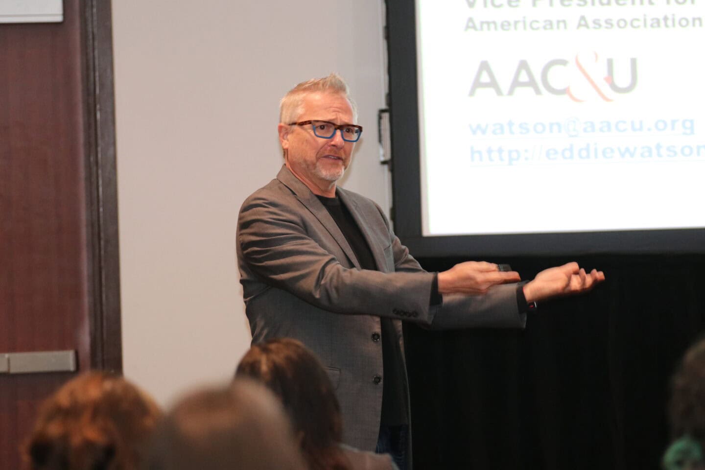 One of the national speakers presents a workshop at Meauxmentum Summit.